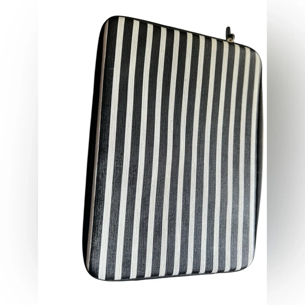 Kate Spade‎ Striped Laptop Case Black & White Zippered Unisex